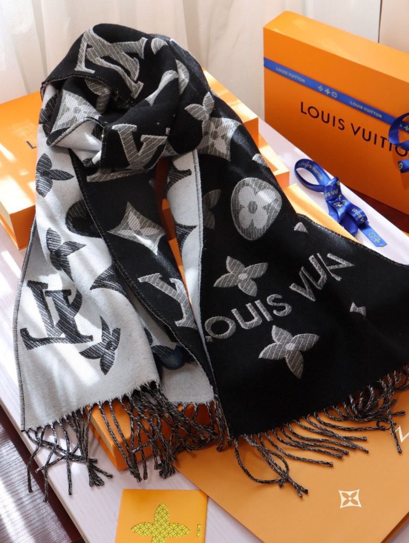 Louis Vuitton Scarf